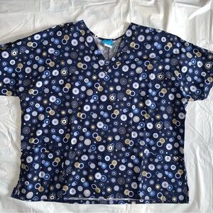Woman’s Scrub Top XL